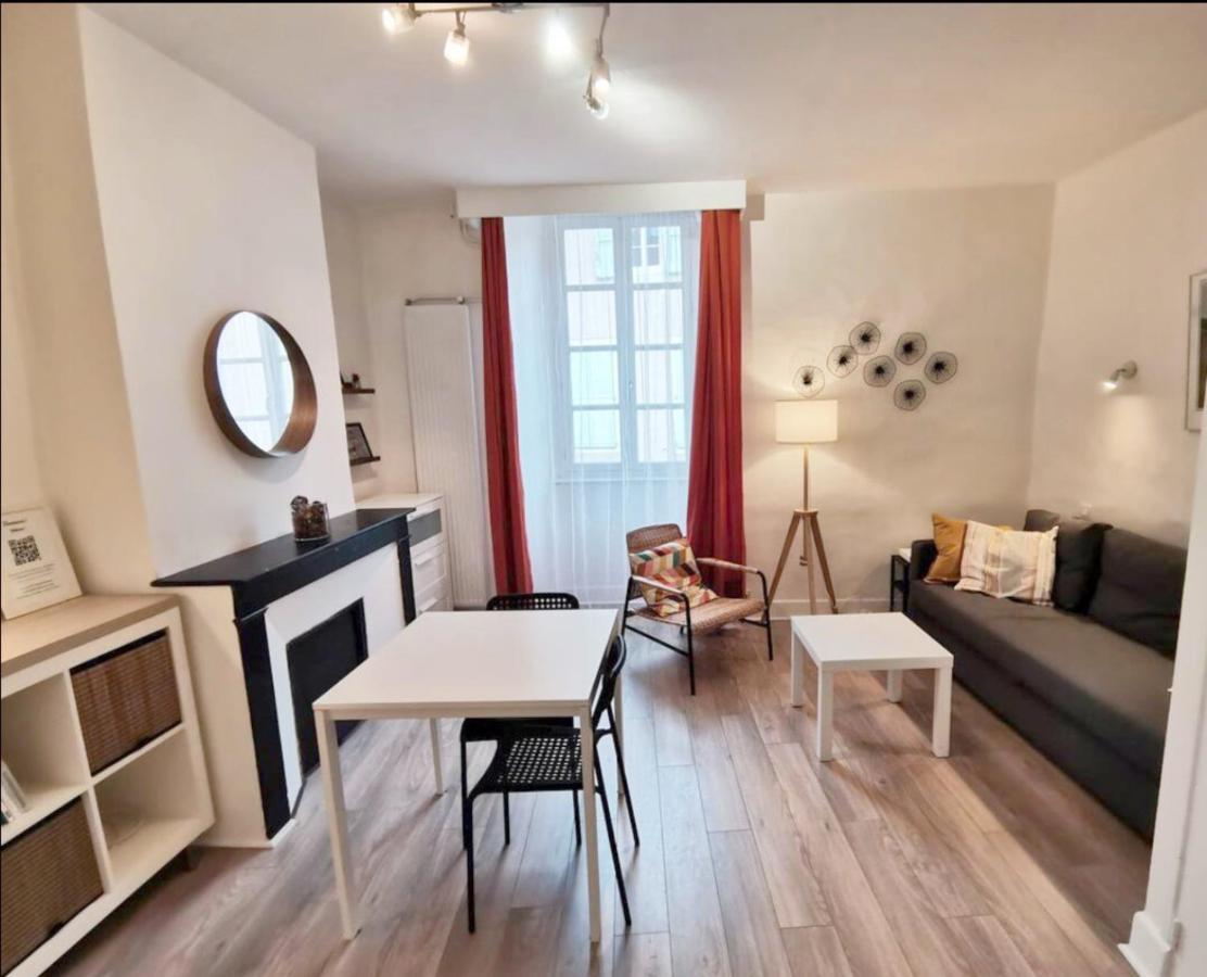 Anemone - Studio Tout Confort En Centre Ville Millau Zewnętrze zdjęcie